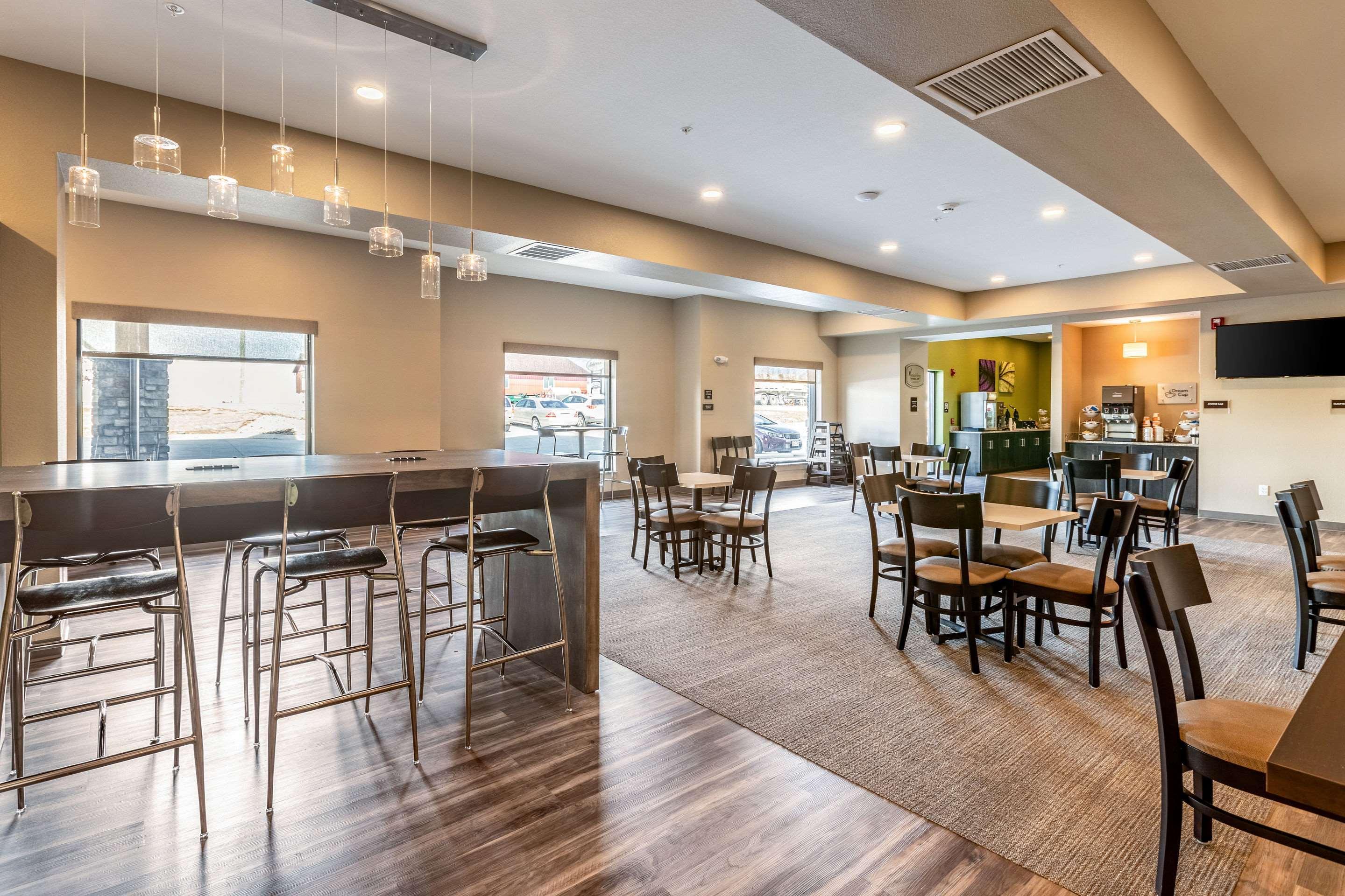 Sleep Inn & Suites Mt Hope Near Auction & Event Center Millersburg Esterno foto