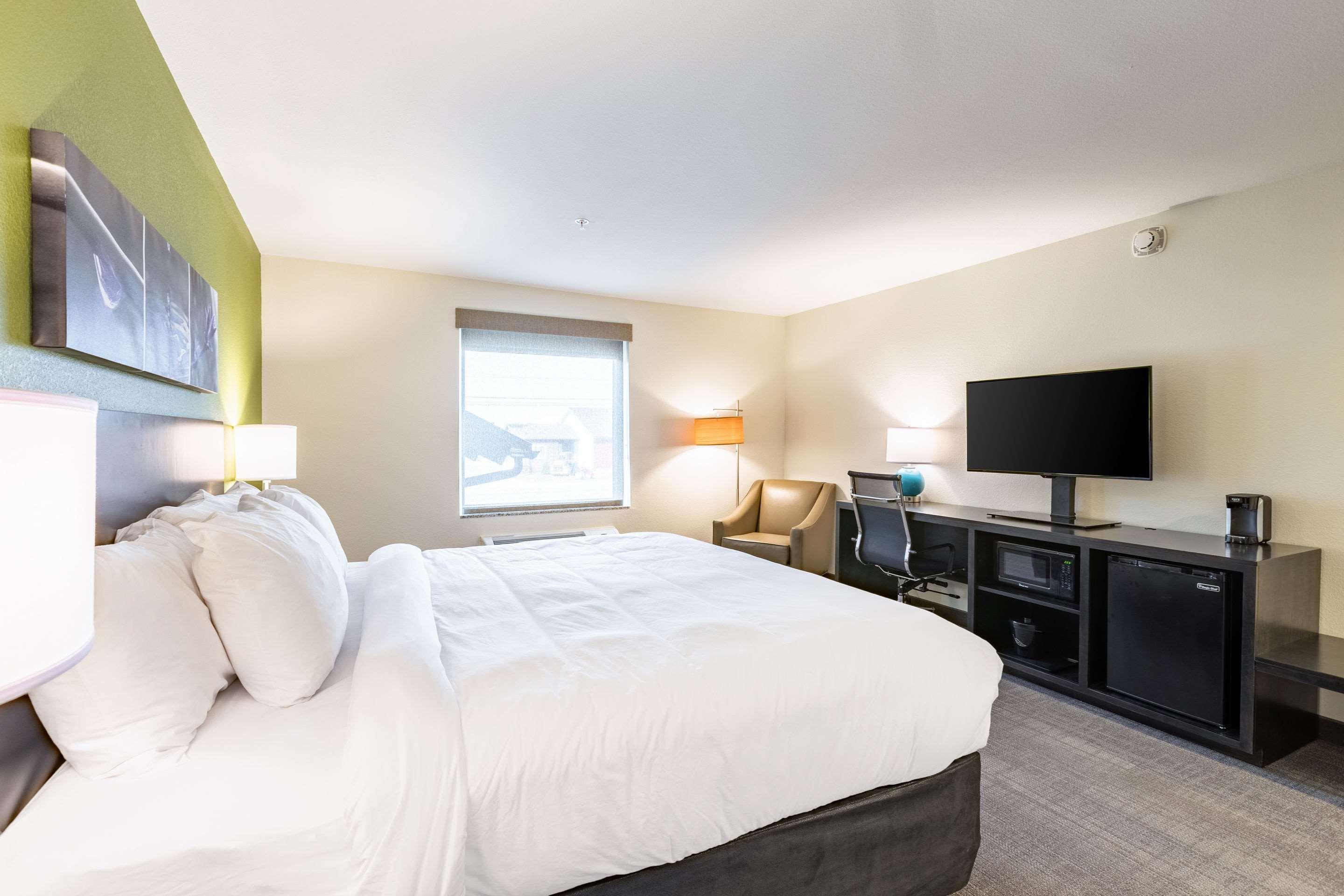 Sleep Inn & Suites Mt Hope Near Auction & Event Center Millersburg Esterno foto