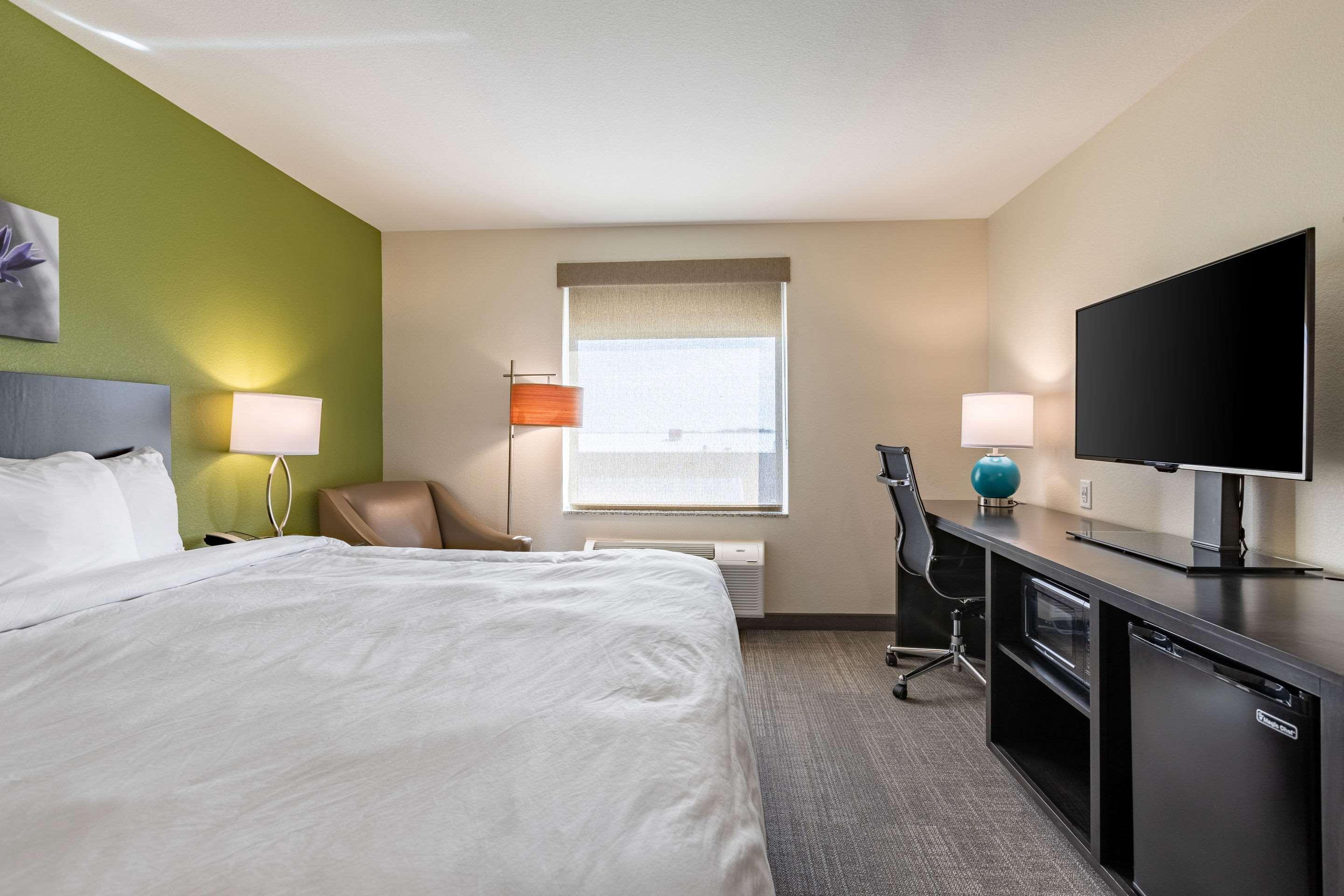 Sleep Inn & Suites Mt Hope Near Auction & Event Center Millersburg Esterno foto