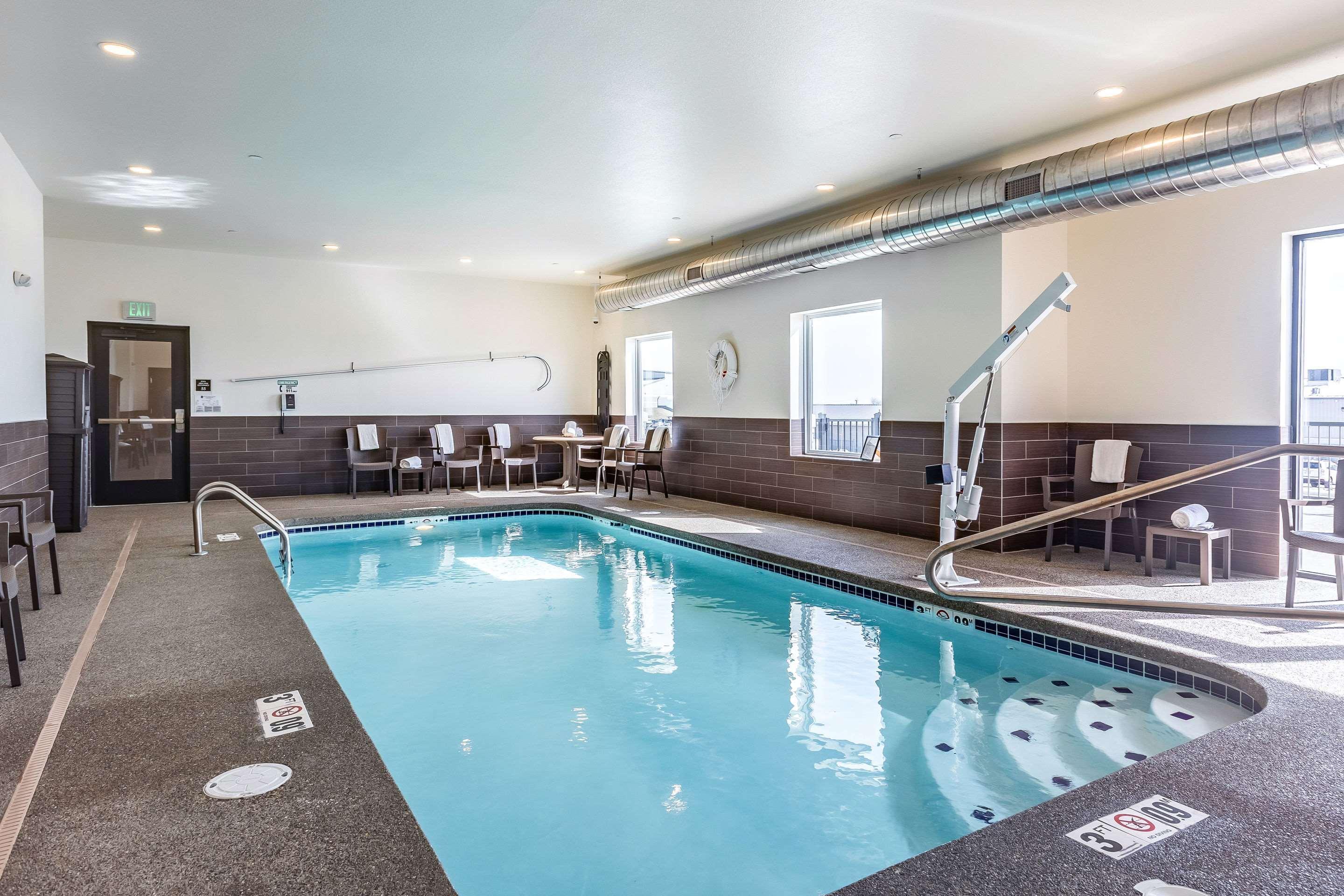 Sleep Inn & Suites Mt Hope Near Auction & Event Center Millersburg Esterno foto
