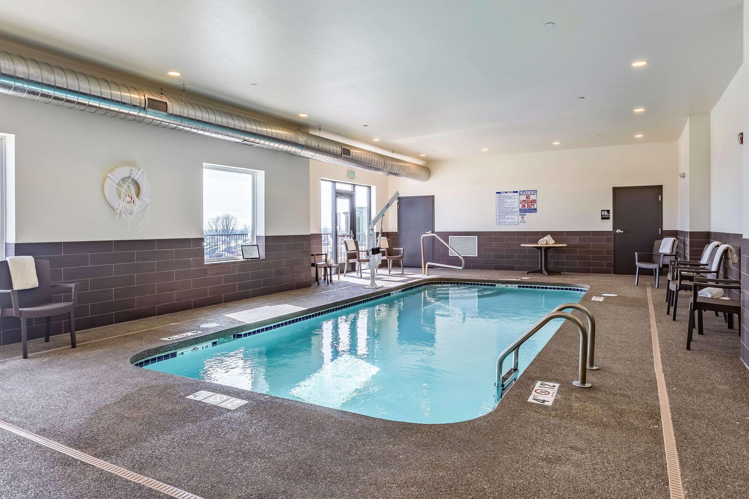 Sleep Inn & Suites Mt Hope Near Auction & Event Center Millersburg Esterno foto